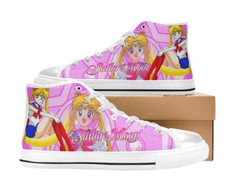Sneakers alte personalizzate di Sailor Moon, calzature streetwear in tela ispirate agli anime.
