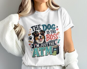 Il cane è il capo ATM PNG, design divertente per amanti dei cani per sublimazione, regalo per mamma e papà di un cane Aussie Border Collie, umoristico vintage effetto invecchiato 4096 x 4096
