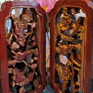 Antique Qing Dynasty Liu Jin Gilded Wood Carving Screen: Hand-Carved Gold Leaf Miniature Folding