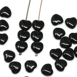 8mm Black heart beads, Jet black czech glass pressed beads 40Pc - 1298