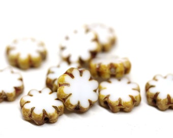 9mm White flower czech glass beads with picasso finish, flat daisy table cut fire polished beads 10pc - 2867