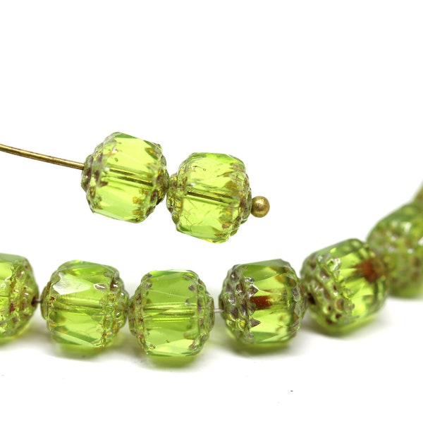 8mm Grass green cathedral czech glass beads, rustic ends fire polished faceted ball beads 10Pc - 1919