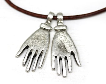 Antique silver Healing hand charms, spiritual metal hand charm 2Pc - F046