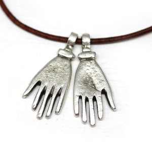 Antique silver Healing hand charms, spiritual metal hand charm 2Pc - F046