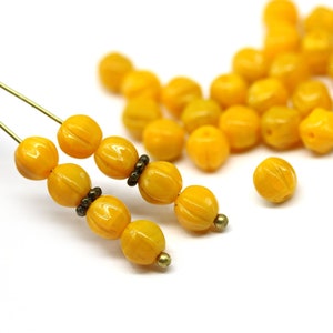 6mm Yellow round Czech glass melon shape beads for jewelry making 30pc - 3130