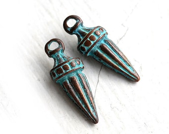 Long metal Ornament Boho jewelry charms, Spike beads, green patina on copper, Verdigris patinated charms - 25mm - 2Pc - F158