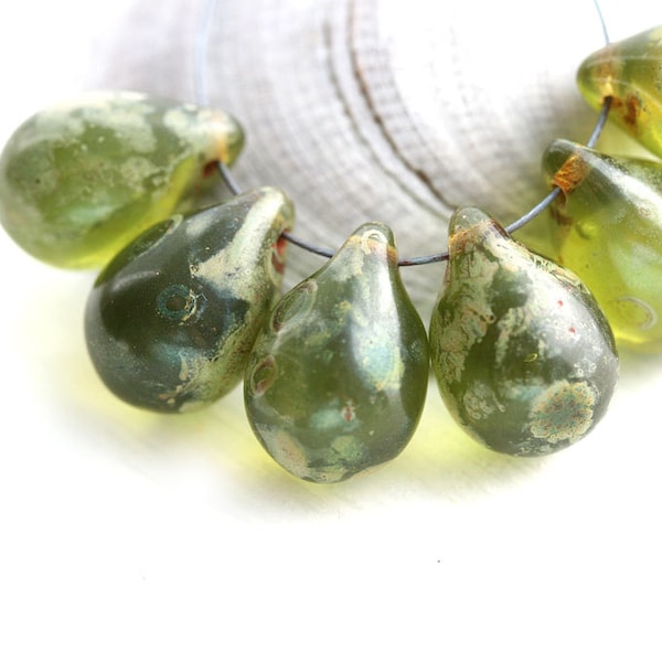 Olivine Teardrops, Olive Green Picasso czech glass drops, large Briolettes, pressed raindrop - 10x14mm - 6Pc - 2544