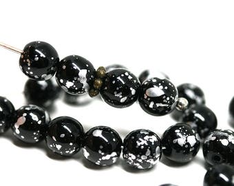 Black Silver beads Czech glass 6mm rounds Black glass druk round spacer beads - 30Pc - 0372