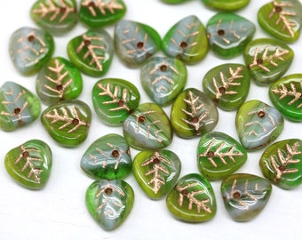 Green gray triangle leaf beads Heart shaped Czech glass small leaves petals 30pc - 0597