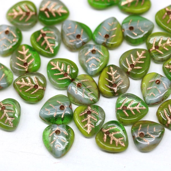 Green gray triangle leaf beads Heart shaped Czech glass small leaves petals 30pc - 0597