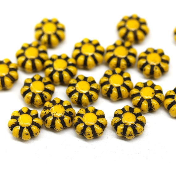 9mm Yellow Daisy Flower Beads Yellow Black Czech Glass Floral Etsy