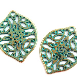 2pc Brass Filigree Boho charms, Green Patina, Large Oval metal pendant Drop beads, Openwork connector, Greek metal casting - F531