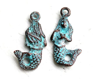 2pc Mermaid charm, Green patina on copper, nautical beach charm, mermaid bead 22mm - F011