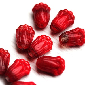 Red Tulip beads, Czech glass flower beads red tulips, 20Pc 4008 image 2