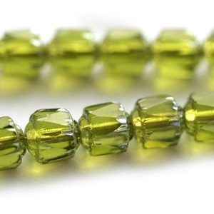 6mm Olive green Cathedral Czech Glass beads, olivine fire polished round beads, light silver ends - 20Pc - 0192