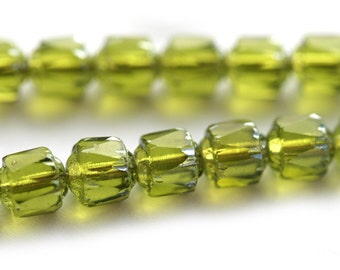 6mm Olive green Cathedral Czech Glass beads, olivine fire polished round beads, light silver ends - 20Pc - 0192