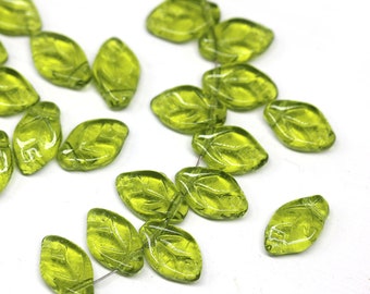 12x7mm Transparent olive green leaf beads Olivine Czech glass leaves top drilled, 30pc - 1559