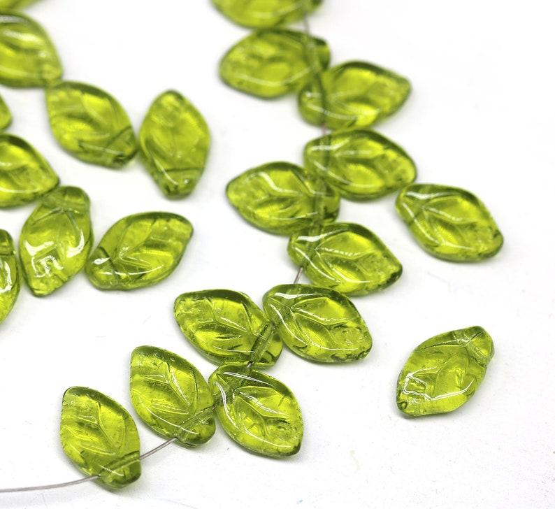 12x7mm Transparent olive green leaf beads Olivine Czech glass leaves top drilled, 30pc 1559 image 1