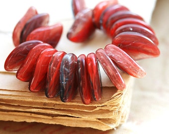 Red leaf beads Czech glass top drilled leaf beads Red Brown mixed color pressed leaves - 14x9mm - 12Pc - 0406