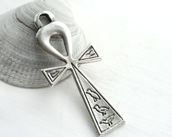 Antique Silver Ankh Pendant, Egyptian symbol of Life, Cross with loop, large egyptian pendant bead - 1pc - F617