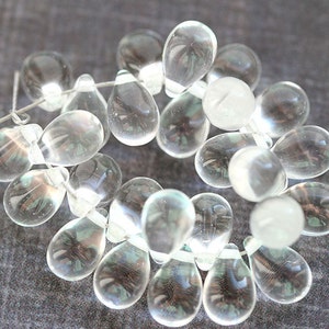 40pc Crystal clear drop beads Czech glass 6x9mm teardrops, raindrop for jewelry making - 1938