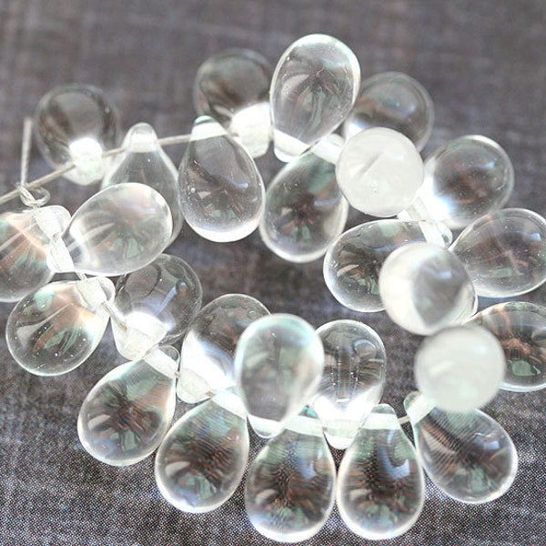 40pc Crystal clear drop beads Czech glass 6x9mm teardrops, Clear raindrop for jewelry making - 0861