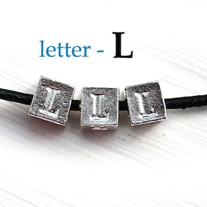 Contas de letras do alfabeto em prata, letra L, 7 mm, letras gregas de metal, contas cúbicas, para cordão de couro, personalizadas, 3 peças - F323