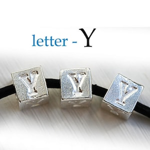 Cuentas del alfabeto - Letra Y plateada - 7 mm, letras griegas de metal, cuentas cúbicas, para cordón de cuero, personalizadas, 3 piezas - F303