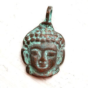 Buddha face pendant, Green patina on copper buddha charm, yoga jewelry, tibetan charm 1pc F121 image 3