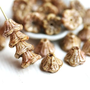 Picasso flower beads, dark Beige Flower Cups, Czech glass, Rustic floral beads, small bells, 7x5mm - 25Pc - 2397