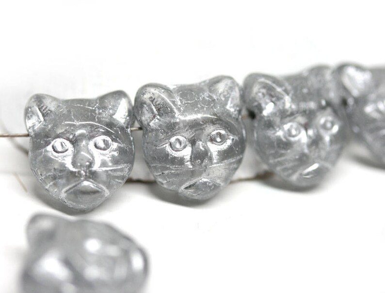 Gray Cat beads Silver wash czech glass beads Side drilled Silver cat Feline Kitty 8pc 0920 image 2