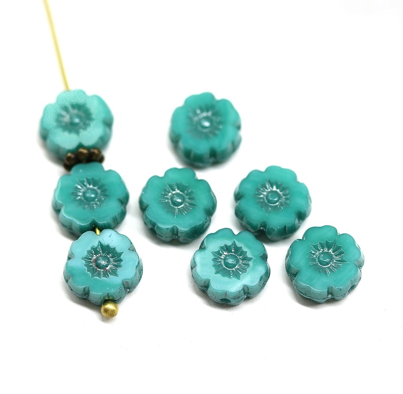 8mm Hibiscus flower Czech glass pink floral green turquoise daisy picasso beads Green / luster