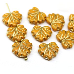 Orange Ahornblatt Tschechische Glasperlen Gold Wasch 11 x 13 mm Blätter 10Stk-1373