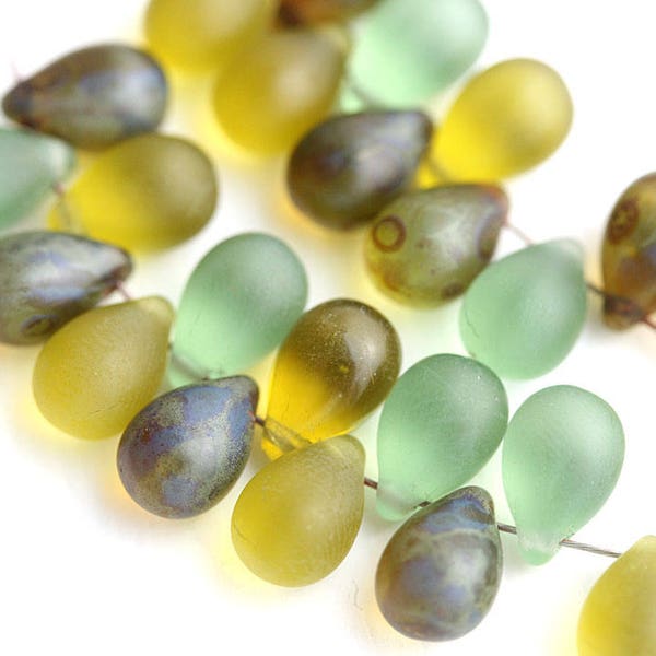 6x9mm Teardrop beads mix in Woodland colors, Matte Olivine, Olive green drops, Picasso Czech Glass beads - 20pc - 1870