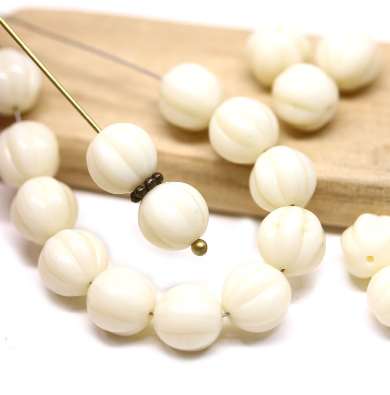 8mm Light beige czech glass round beads Melon shape carved beads spacers 20pc 5278 image 1