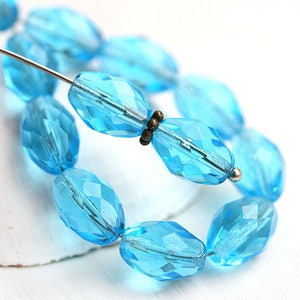 Aqua Blue Czech Glass Beads: Fire Polished Oval Barrel (11x8mm, 20pc)