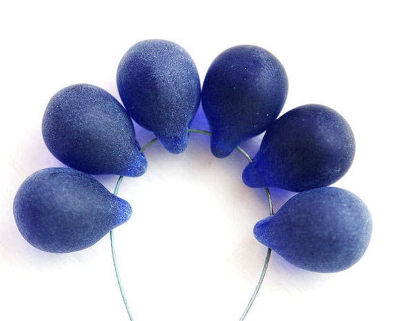 10x14mm Matte Dark Blue glass Teardrop beads, frozen Blue czech glass beads, large Briolettes 6Pc 1930 image 1