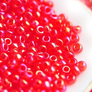 Red TOHO seed beads, size 11/0, Transparent Rainbow Lt. Ruby, N 165, japanese rocaille beads - 10g - S003