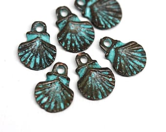 Oyster shell charms, Small copper seashells, Green patina shell beads, Greek metal casting, Beach jewelry making 12mm - 6Pc - F267