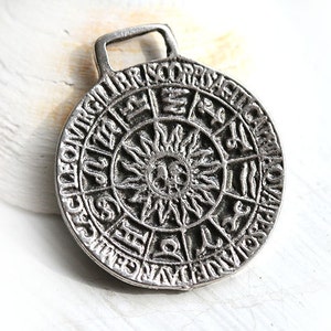 Antique Silver Zodiac Pendant Bead: Horoscope Astrology Charm (24x28mm)