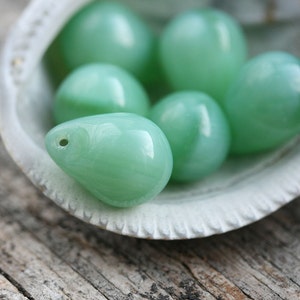 Jade green teardrops, Large czech glass drops briolettes, green raindrop 10x14mm 6Pc 0024 image 3