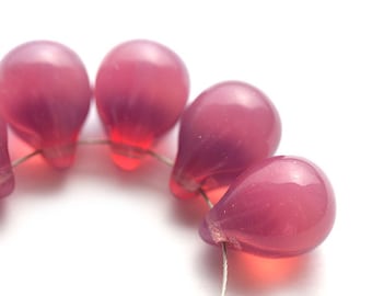 Opal Pink teardrop beads czech glass milky pink Briolettes Dark pink glass drops 10x14mm - 6Pc - 0234