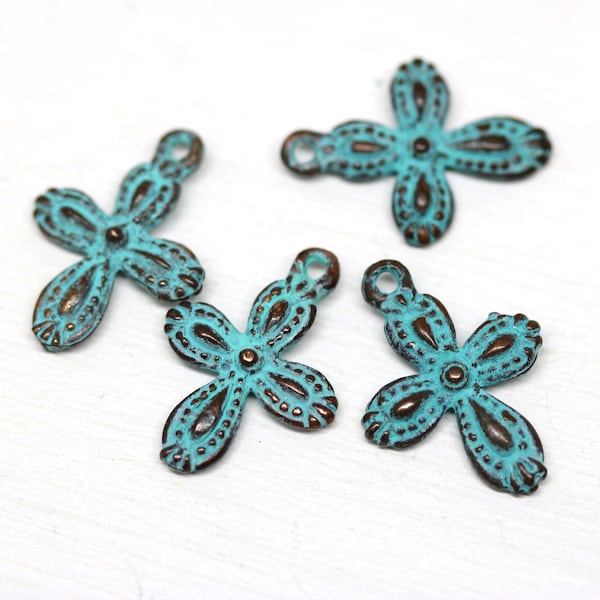 4pc Ornament small cross charms, Green patina on copper jewelry charms, double sided design - 0357
