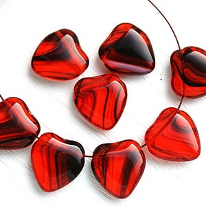 Red Heart beads, side drilled, czech glass red and black beads, red glass heart - 16mm - 8Pc - 2831