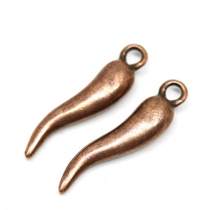 Long pepper pendant bead, Antique copper pepper charm for jewelry making, for leather cord, 2pc 2430 image 3