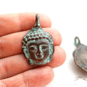 Buddha face pendant, Green patina on copper buddha charm, yoga jewelry, tibetan charm 1pc F121 image 4