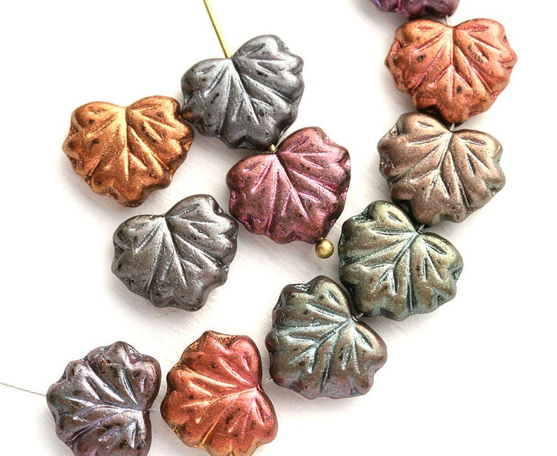 Pack of 25 Czech glass Pressed Beads Leaf Pink Grey Leaves