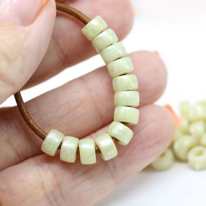 Perline di Boemia a rullo da 6 mm, colore giallo pallido, distanziatori rotondi con foro largo da 2 mm, 40 pezzi - 2584