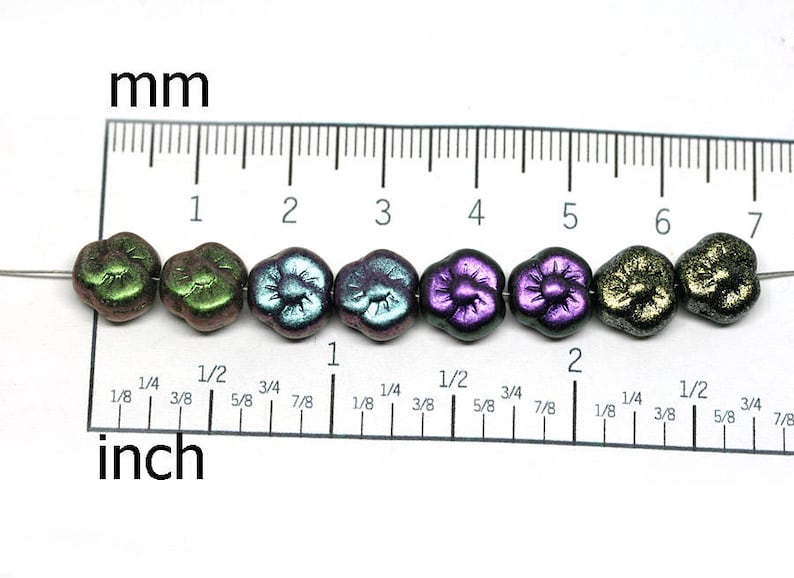 20Pc 1965 Metallic Purple flower bead Violet Purple glass bead 9mm czech glass flower three petal daisy floral bead