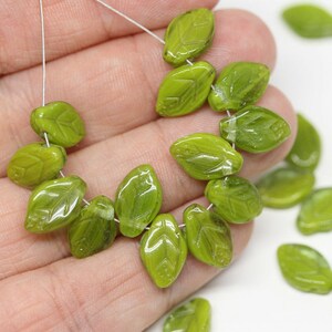 12x7mm Transparent olive green leaf beads Olivine Czech glass leaves top drilled, 30pc 1559 image 3